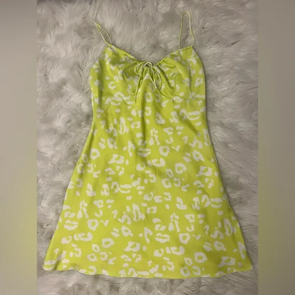 Cotton Candy Dresses | Neon Yellow Silk Leopard Print Dress | Color: Yellow | Size: S | Vintagejo5656'S Closet Cotton Candy Dresses | Neon Yellow Silk Leopard Print Dress | Color: Yellow | Size: S | Vintagejo5656'S Closet